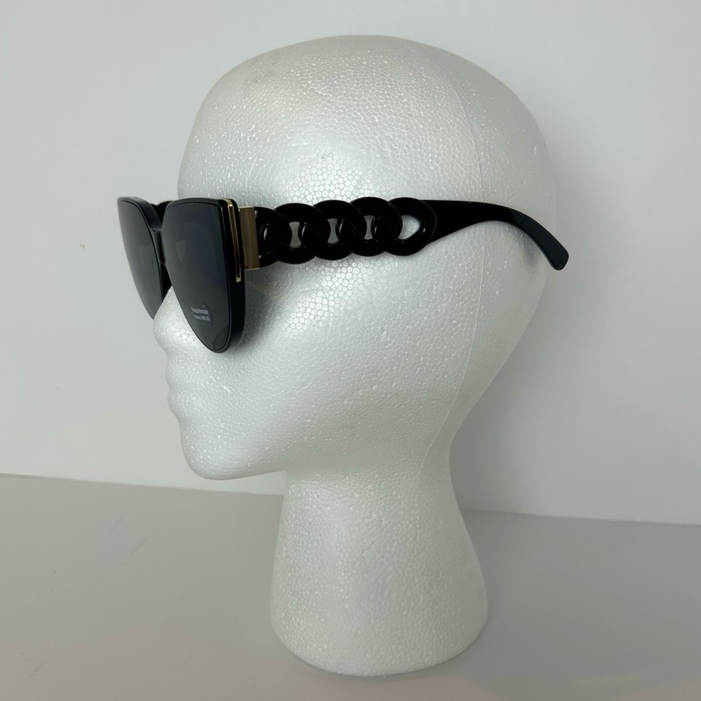 Sunglasses Women's Black With Round Link Design Gold Trim Oversized Cat Eye NEW